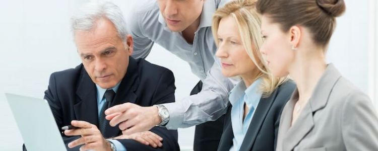 Aż dziewięć E-BOOK&Oacute;W profesjonalnie opracowanych