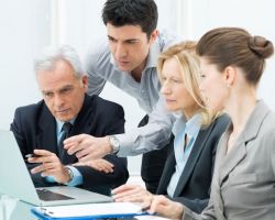 Aż dziewięć E-BOOK&Oacute;W profesjonalnie opracowanych