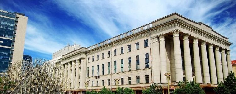 Czy adres zamawiającego to miejsce składania ofert?