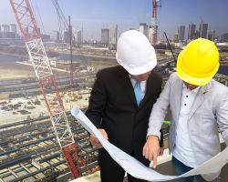 Czy warunek dysponowania inżynierem koordynatorem budowy i kierownikiem budowy z dziesięcioletnim doświadczeniem zawodowym jest warunkiem nadmiernym?