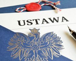Co to jest interes publiczny i czy zmiana prawa jest czynnikiem zewnętrznym, niezależnym od woli zamawiającego?